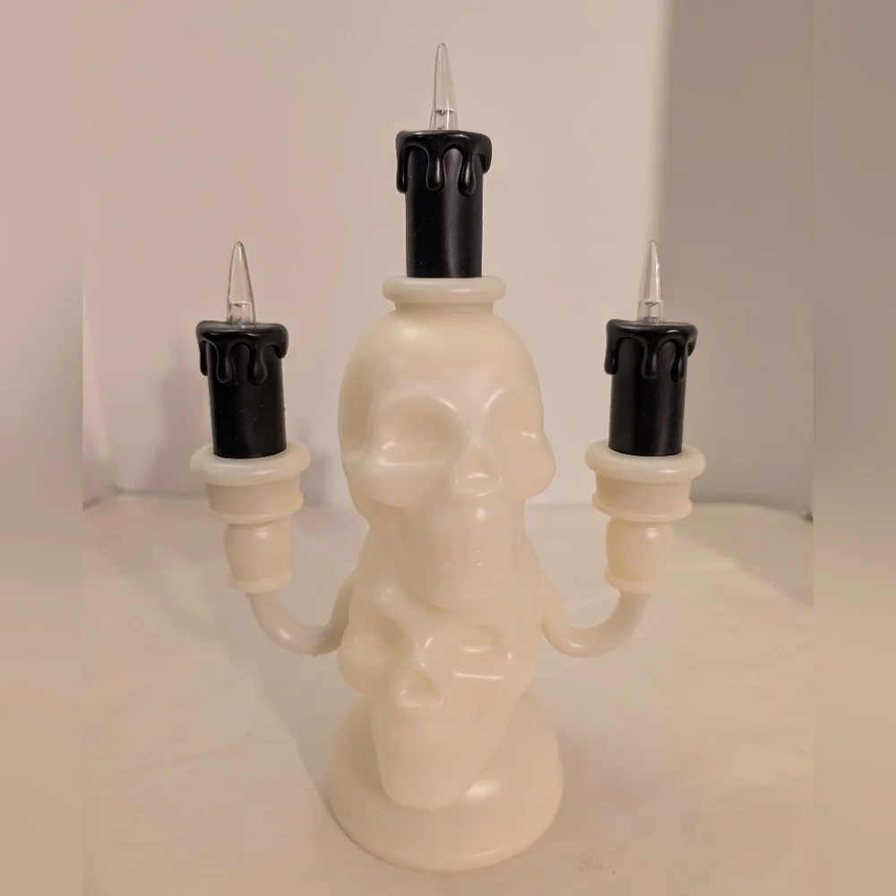 Target Bullseye's Playground Light Up Skull Candelabra Halloween Decor - WORKS